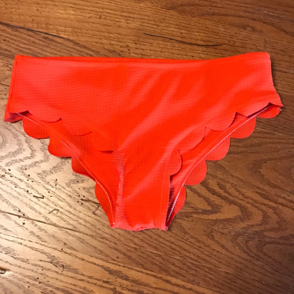 Scalloped bathing suit bottoms